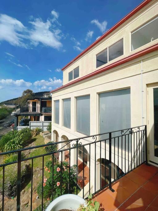 Millions View - Hobart Villa Sandy Bay Esterno foto